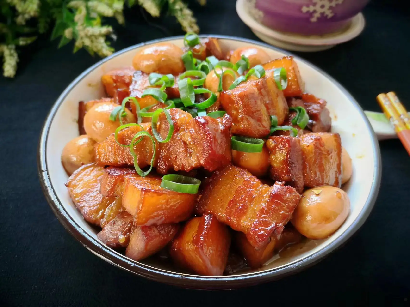 Thịt kho trứng